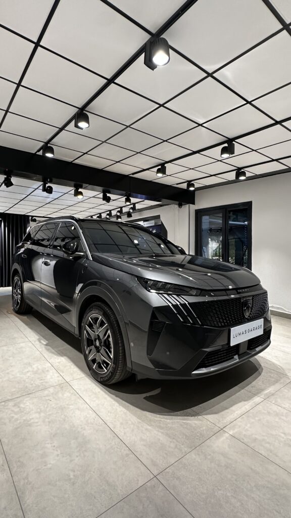 Peugeot 5008